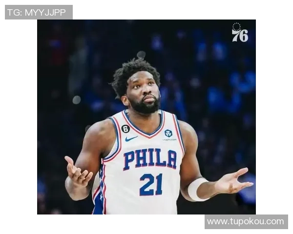 乔尔恩比德如何在NBA赛场上展现统治力与领导才能的双重魅力 乔尔恩比德如何在NBA赛场上展现统治力与领导才能的双重魅力