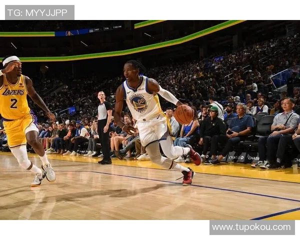 勇士队全场精彩回放分析与比赛亮点总结