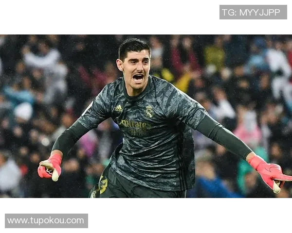 库尔图瓦的辉煌之路:从青涩小将到世界顶级门将的传奇历程 库尔图瓦的辉煌之路:从青涩小将到世界顶级门将的传奇历程